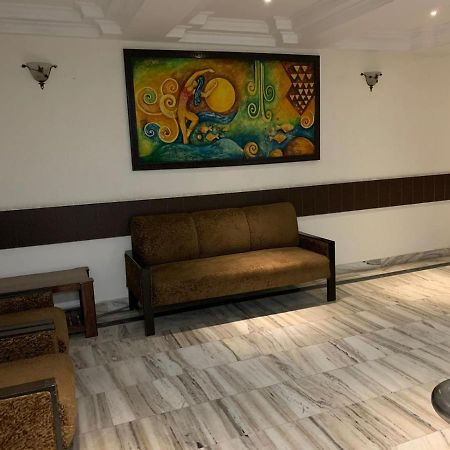 Hotel Raman'S Jagādhri Exteriér fotografie