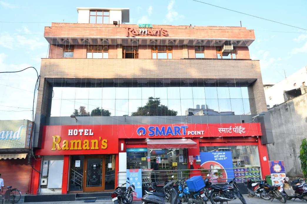 Hotel Raman'S Jagādhri Exteriér fotografie