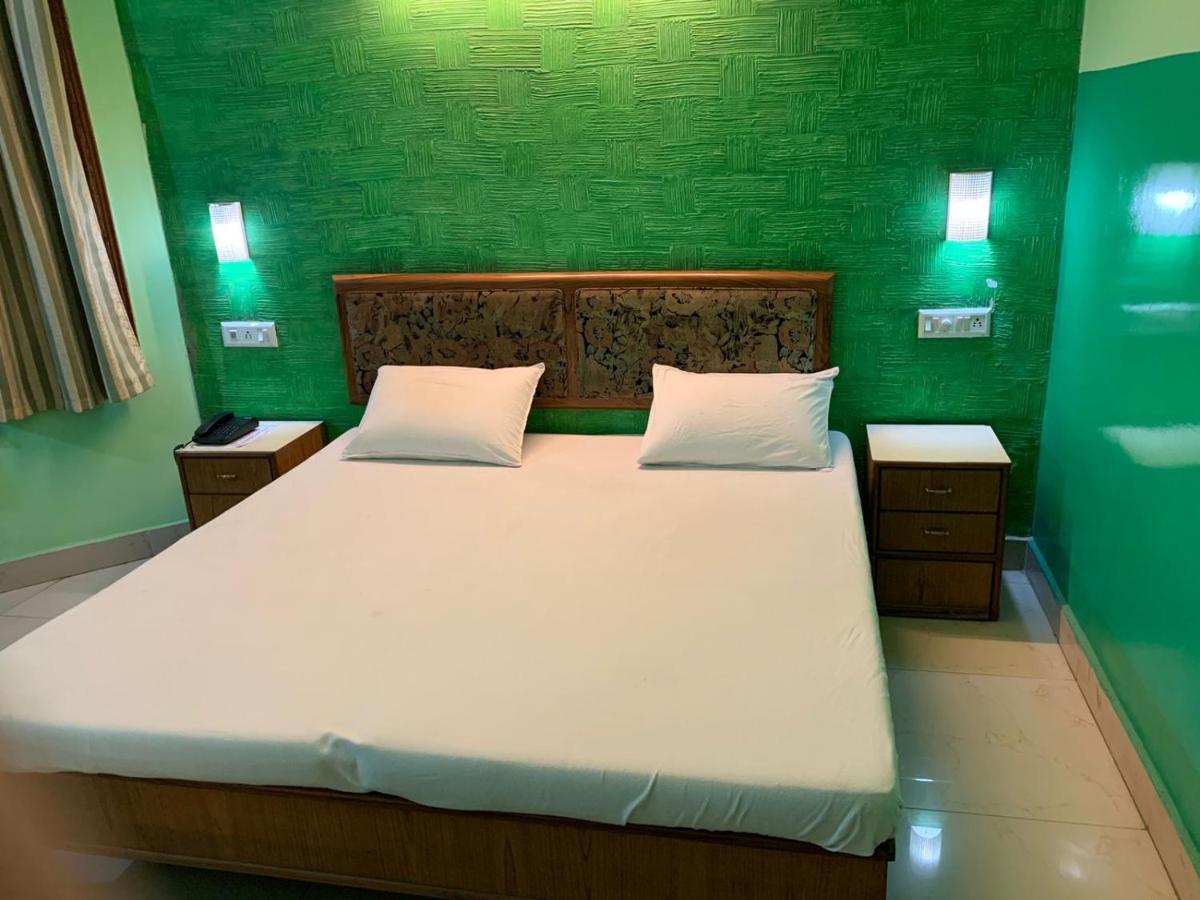 Hotel Raman'S Jagādhri Exteriér fotografie
